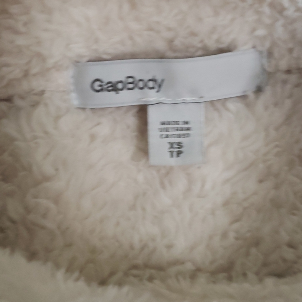Gap Body Fuzzy Pullover - image 5